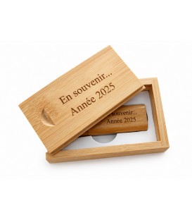 Clé USB en bois dans un coffret bois personnalisé
