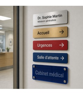 Signaletique de cabinet medical en plaques gravees finitions speciales