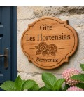 Exemples de plaques en bois gravées et personnalisées
